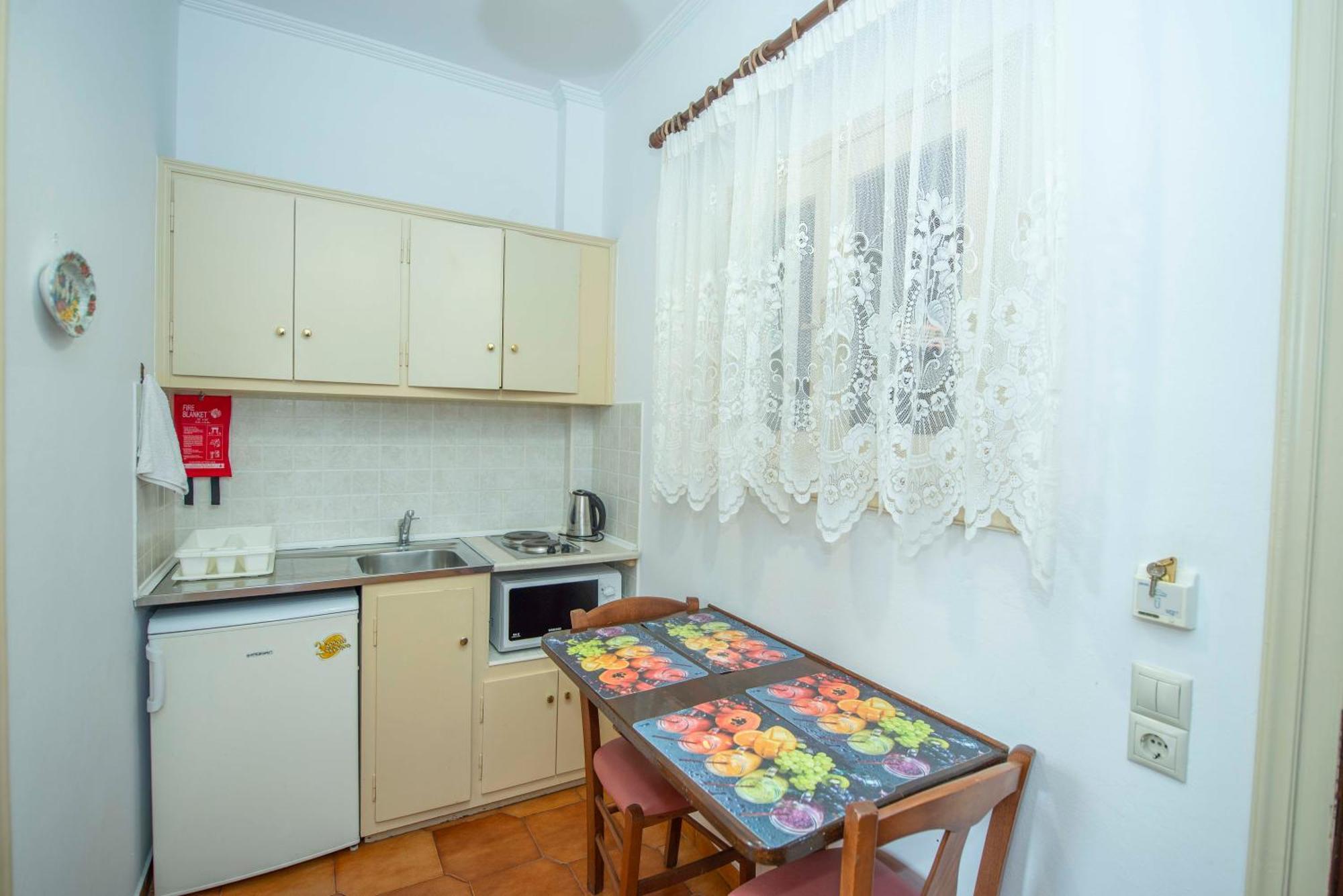 Fiona Apartments Roda  Exterior photo